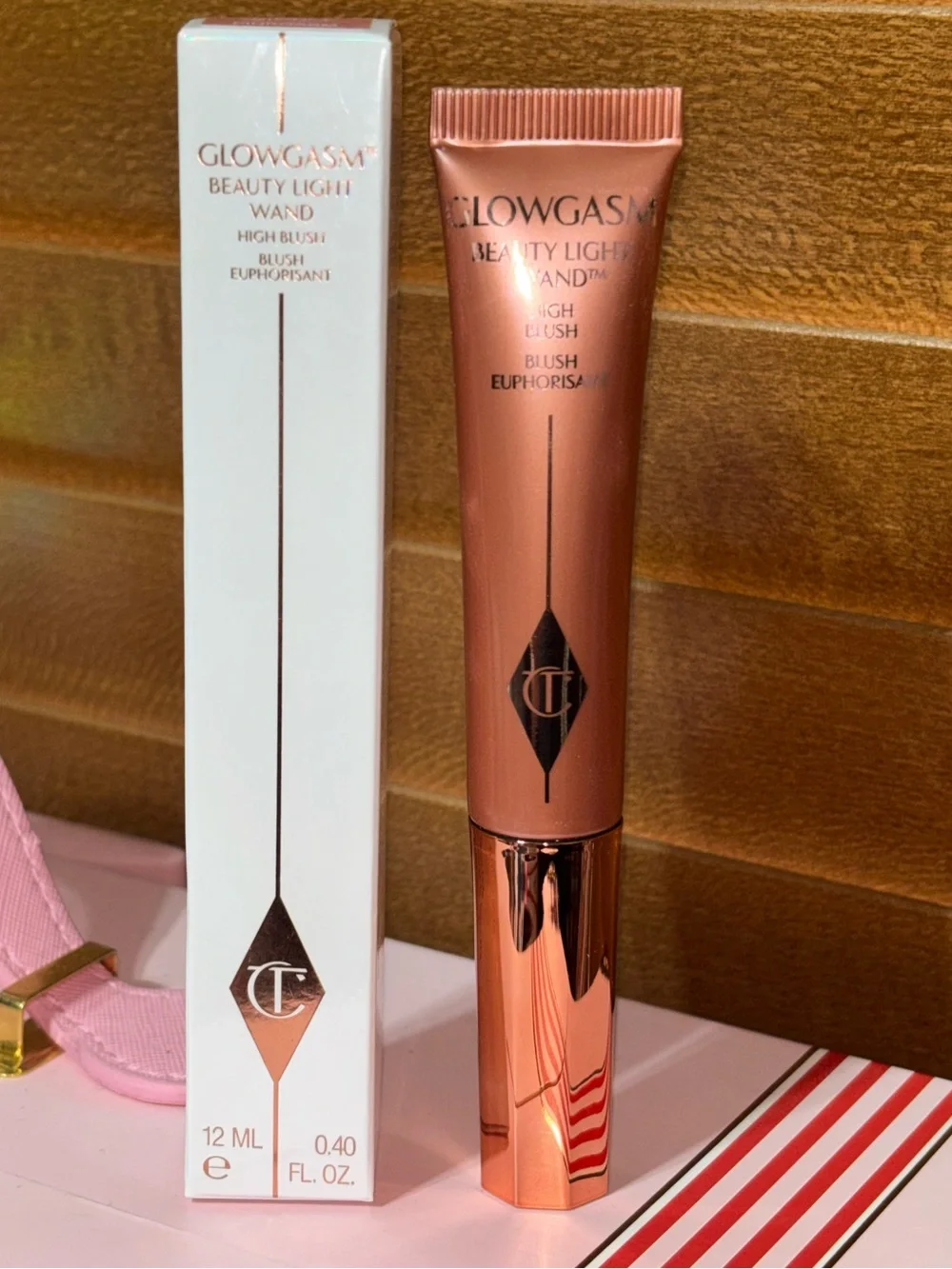 Charlotte Tilbury Glowgasm Beauty Light Wand